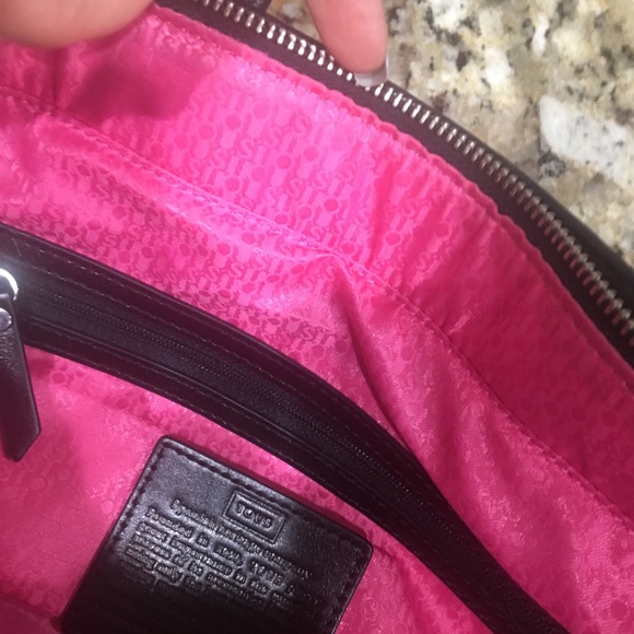 Handbag - Picture 4 of 5